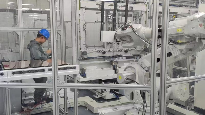 桁架式上下料机器人：揭秘其价格背后的秘密